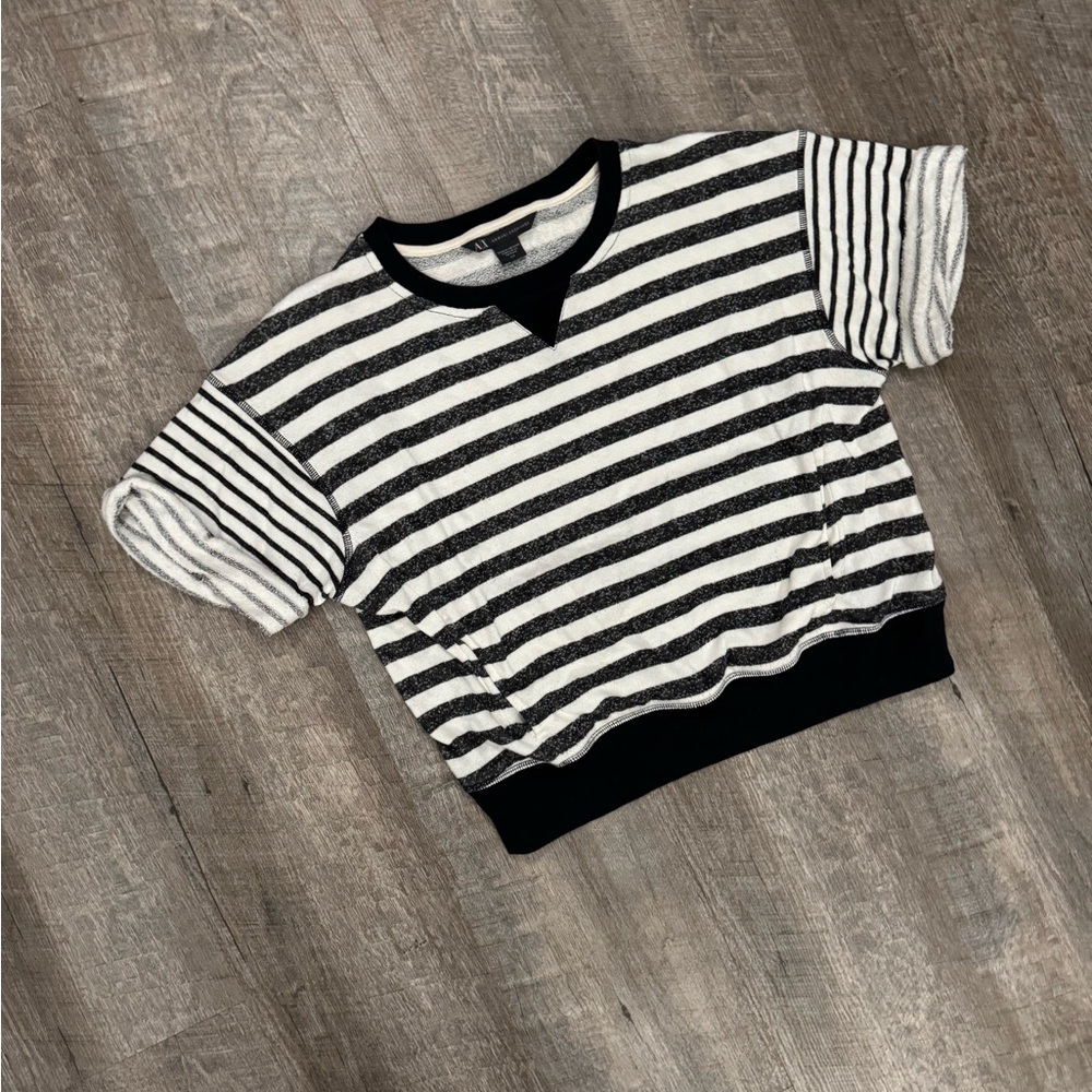 A|X Armani Exchange Sporty Preppy Cropped Sweatshirt Sz Small